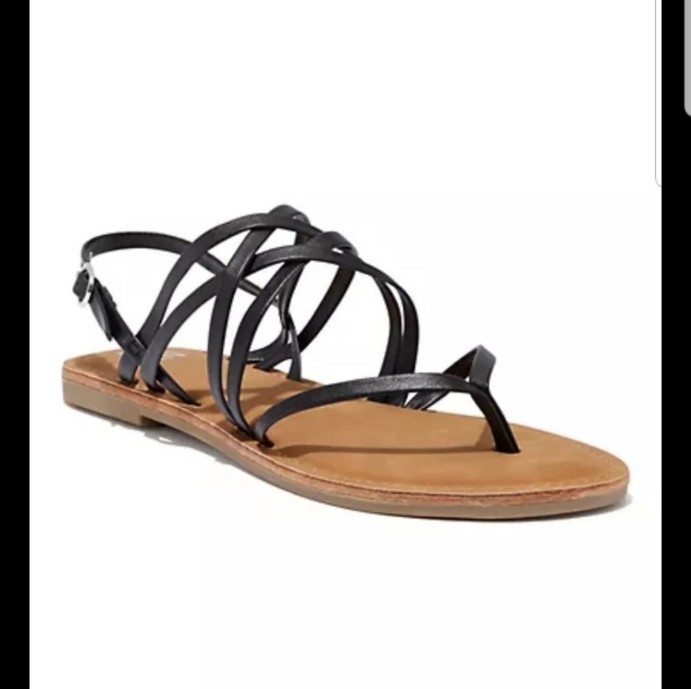 SOLD 🖤NWT🖤 New York & Company Strap Thong Sandal